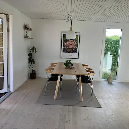 House Close To Center, And Great Northern Villa *