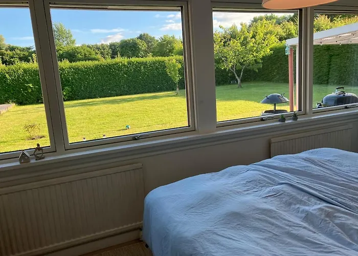 House Close To Center, And Great Northern Willa